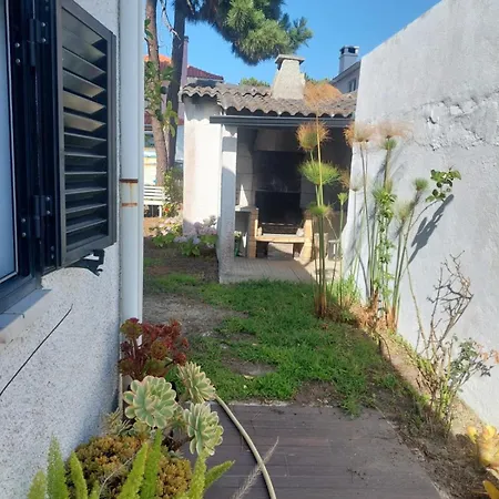 2 Steps From Lisbon * Aroeira (Setubal)